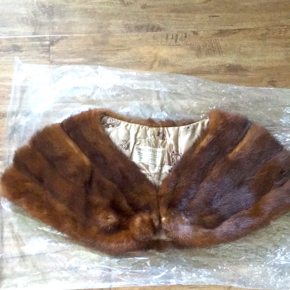 ✨Antique real fur cape! - Picture 1 of 5